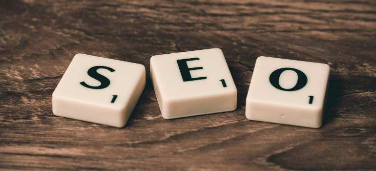 SEO blocks illustrating what is online reputation management.